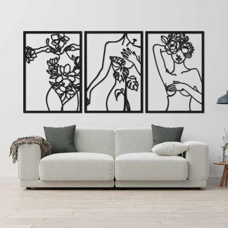 Elegant wall decoration depicting female silhouettes and flowers