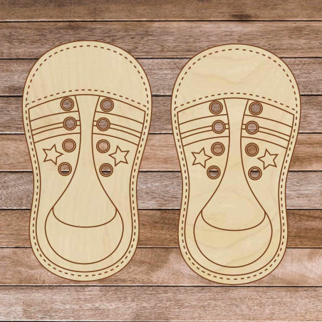 Wooden Montessori lace-up shoe for children - an educational tool for developing fine motor skills.