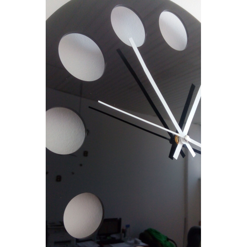 Modern wall clock made of plastic. Own production, X-momo