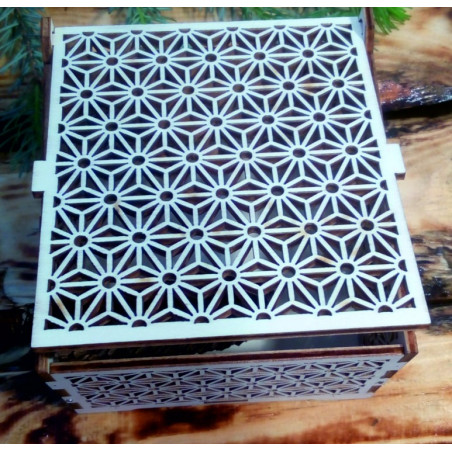 Wood and plastic decorations, Christmas decorations, wooden vintage accessories Wood and plastic decorations, Christmas decorations, wooden vintage accessories