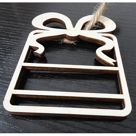 Dimensions of ornaments, Christmas ornaments,wooden accessories, ornaments made of wood and plastic