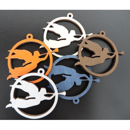 Ornament dimensions, Christmas ornaments, wooden accessories, wood and plastic ornaments