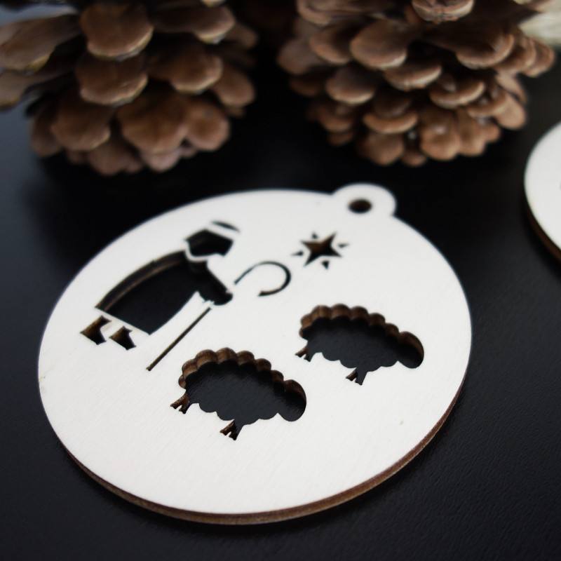 Christmas ornament made of wood - Shepherd, size: 79x90 mm