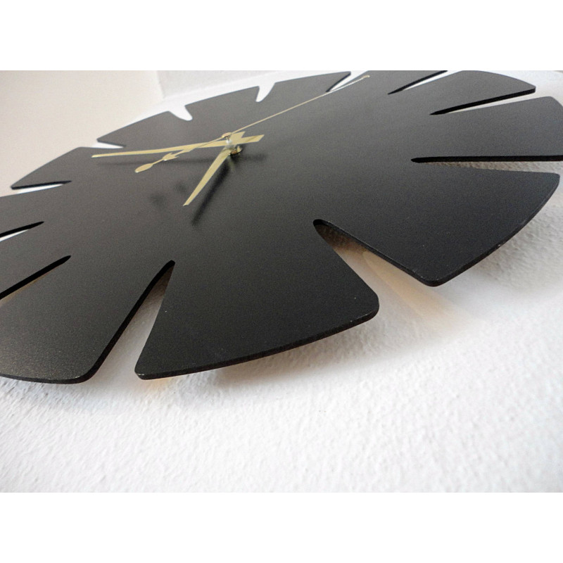 Wooden wall clock made of HDF SPECTRA